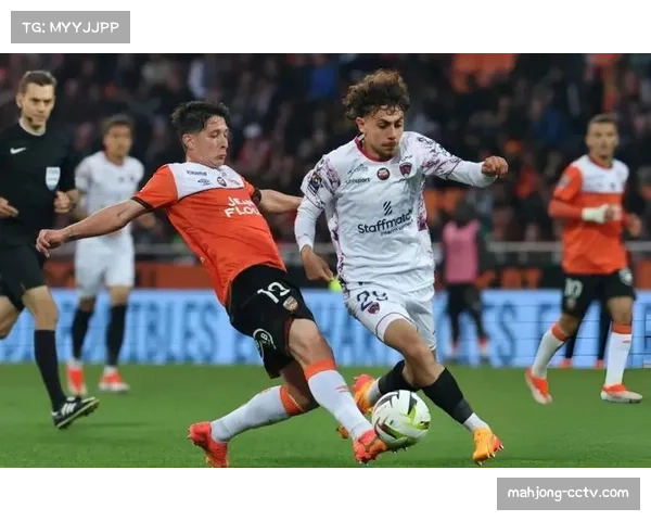 里昂中场卡克雷因肌肉疲劳未随队前往客场,将缺席对阵克莱蒙的比赛